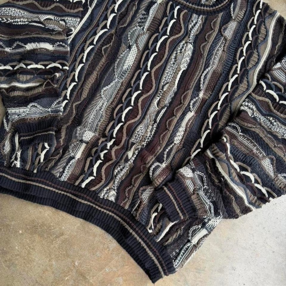 Vintage 90s protege Coogi type 3d knit sweater - Picture 2 of 7